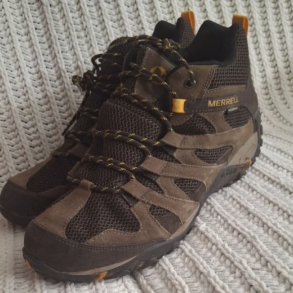 Merrell Brown and Black Athletic Shoes Rugged Design Waterproof - Picture 2 of 7